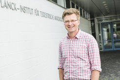 Prof. Dr. Martin Thanbichler neuer Max-Plnack Fellow.