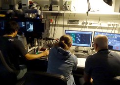 AG Skruzny in the microscopy room